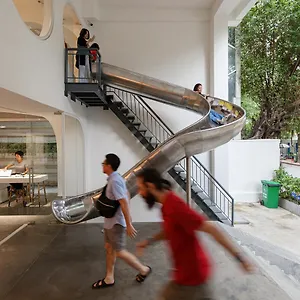 Hotel Meander Saigon **