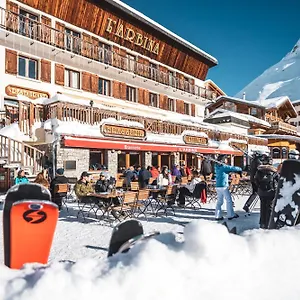 Hotel L'arbina ***